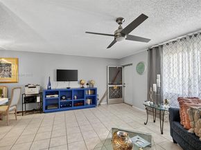 300 S Village Green Cir S 407, Palm Springs FL 33461