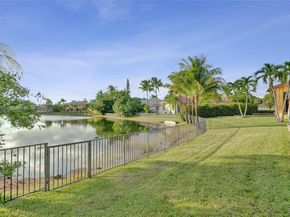 4248 SW 185th Ave, Miramar FL 33029