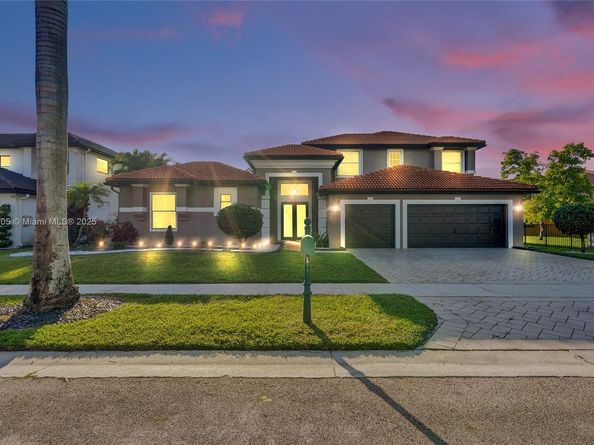 4248 SW 185th Ave, Miramar FL 33029