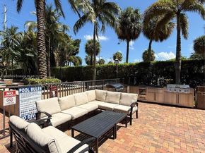 616 Clearwater Park Rd 212, West Palm Beach FL 33401