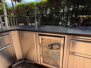 616 Clearwater Park Rd 212, West Palm Beach FL 33401