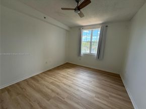 616 Clearwater Park Rd 212, West Palm Beach FL 33401