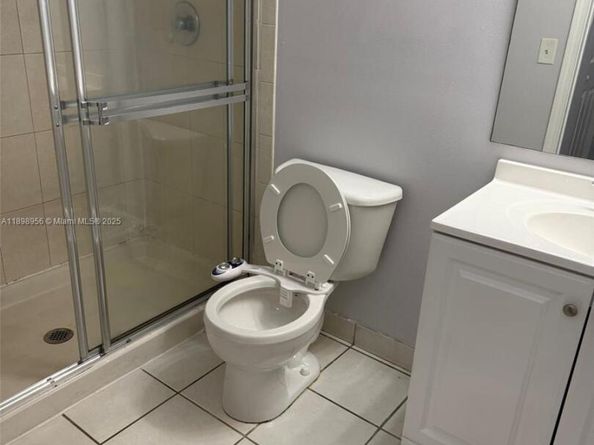 11040 SW 196th St 211, Cutler Bay FL 33157