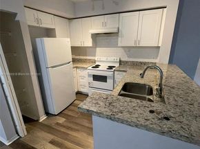 11040 SW 196th St 211, Cutler Bay FL 33157
