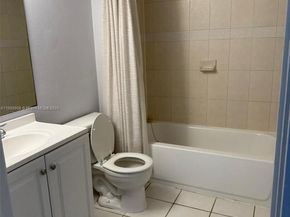 11040 SW 196th St 211, Cutler Bay FL 33157