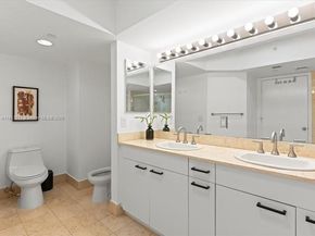 21055 Yacht Club Dr 1007, Aventura FL 33180