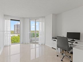 21055 Yacht Club Dr 1007, Aventura FL 33180