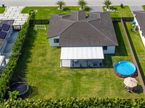 13218 SW 230th St, Miami FL 33170