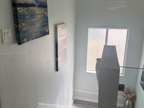 318 NE 31st Ave, Homestead FL 33033