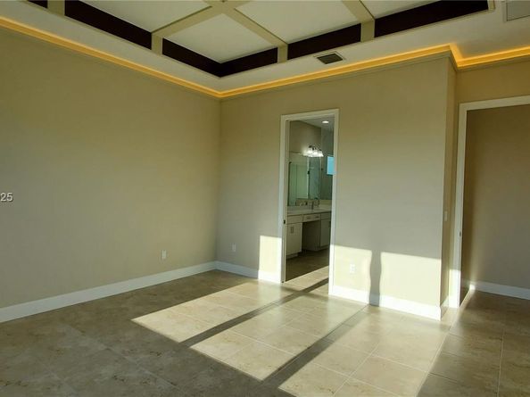 14982 Wildwood Cir, Westlake FL 33470