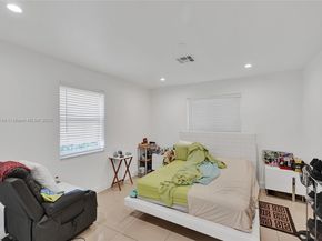 10 NW 100th St, Miami Shores FL 33150