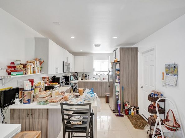 10 NW 100th St, Miami Shores FL 33150