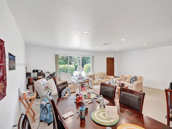 10 NW 100th St, Miami Shores FL 33150