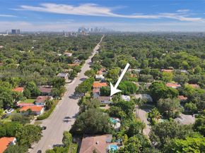 10 NW 100th St, Miami Shores FL 33150