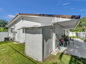 10 NW 100th St, Miami Shores FL 33150