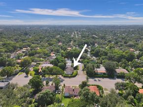 10 NW 100th St, Miami Shores FL 33150
