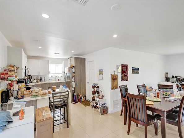 10 NW 100th St, Miami Shores FL 33150