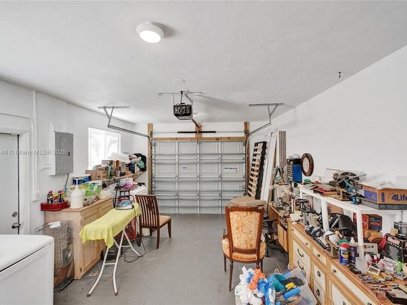 10 NW 100th St, Miami Shores FL 33150