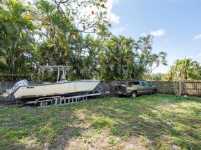 219 Bobwhite Rd, Royal Palm Beach FL 33411