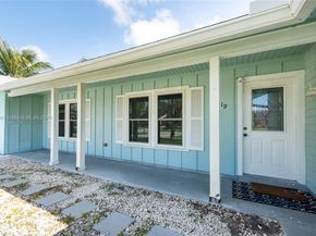 219 Bobwhite Rd, Royal Palm Beach FL 33411