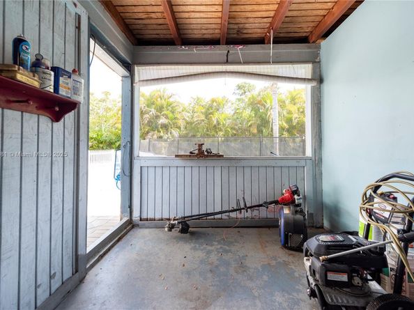 219 Bobwhite Rd, Royal Palm Beach FL 33411