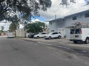 3821 SW 13th Ct, Fort Lauderdale FL 33312