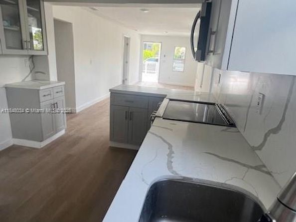 81 NW 44th St, Miami FL 33127