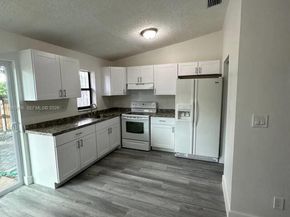 13986 SW 280th Ter, Homestead FL 33033