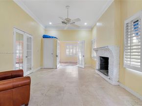 909 SE 5th Ct, Fort Lauderdale FL 33301