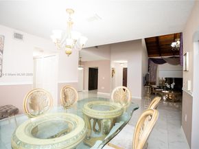 20331 NE 10th Ct, Miami FL 33179