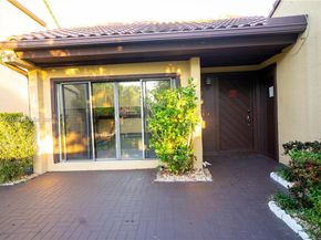 20331 NE 10th Ct, Miami FL 33179