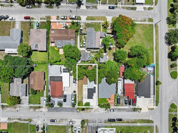 7525 NW 15th Ave, Miami FL 33147