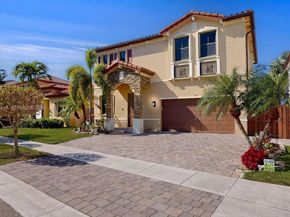 132 NE 26th Ave, Homestead FL 33033