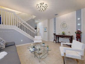 132 NE 26th Ave, Homestead FL 33033