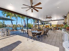 132 NE 26th Ave, Homestead FL 33033