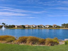 132 NE 26th Ave, Homestead FL 33033