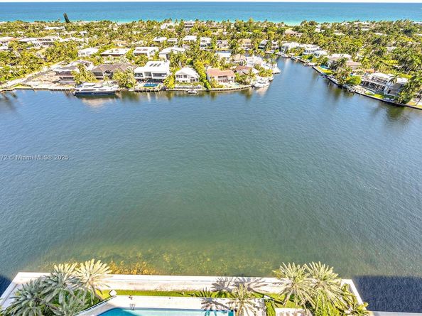 20201 E Country Club Dr 1907, Aventura FL 33180