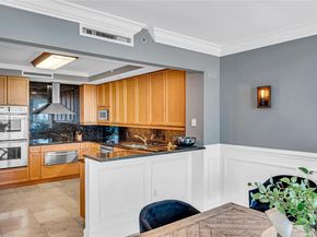 20201 E Country Club Dr 1907, Aventura FL 33180