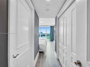 20201 E Country Club Dr 1907, Aventura FL 33180