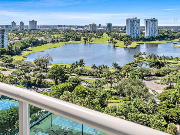 20201 E Country Club Dr 1907, Aventura FL 33180
