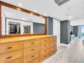 20201 E Country Club Dr 1907, Aventura FL 33180