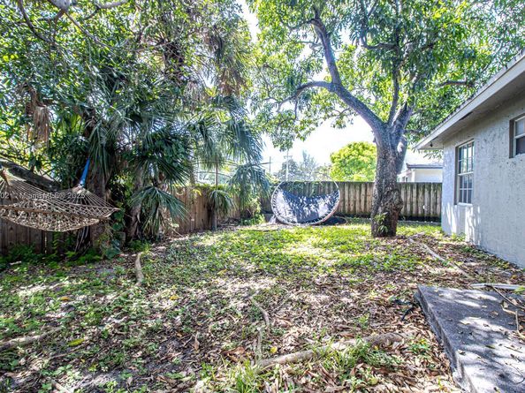 116 NW 6th Ave, Dania Beach FL 33004