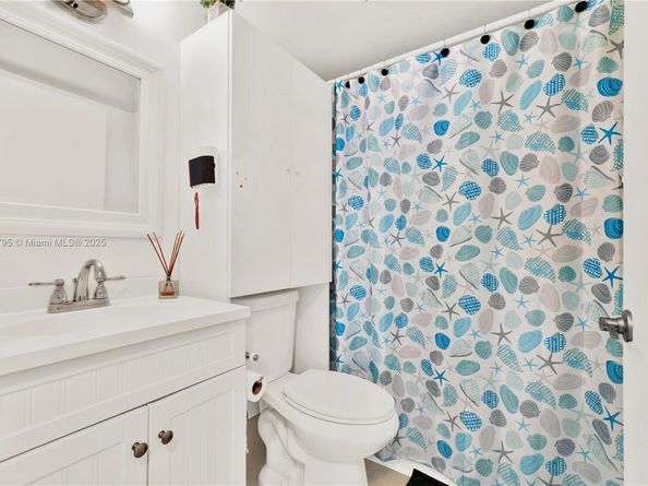 15620 SW 80th St H103, Miami FL 33193