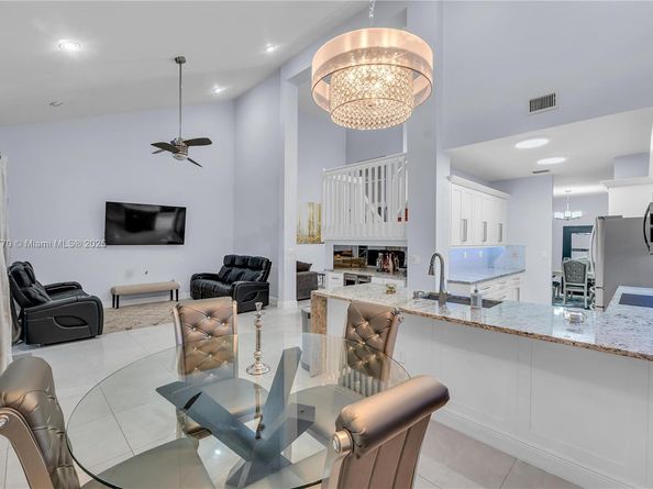 4811 NW 55th Dr, Coconut Creek FL 33073