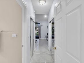 4811 NW 55th Dr, Coconut Creek FL 33073