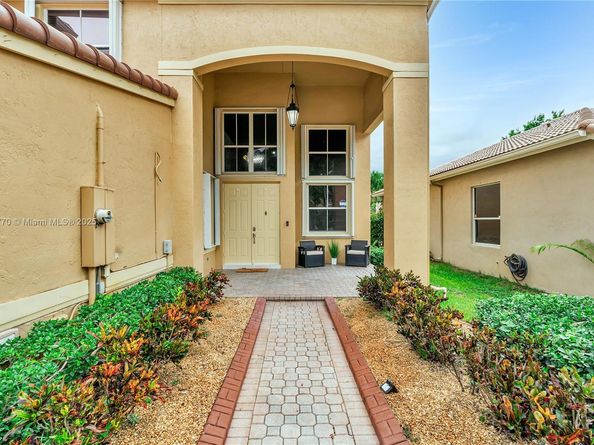 4811 NW 55th Dr, Coconut Creek FL 33073