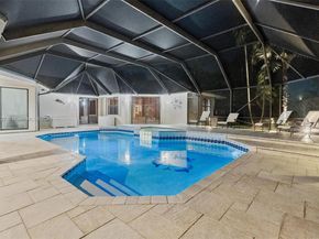 392 Coconut Cir, Weston FL 33326