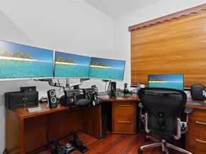 392 Coconut Cir, Weston FL 33326