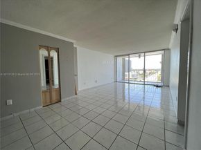 1865 79th St Cswy 11D, North Bay Village FL 33141