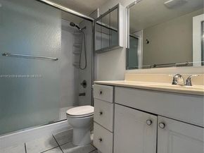 1865 79th St Cswy 11D, North Bay Village FL 33141